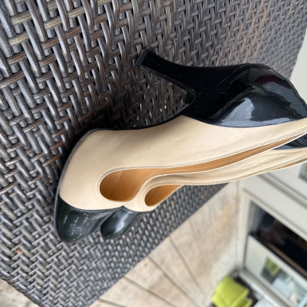 Cole Haan Black and Cream Classic Heels size 10